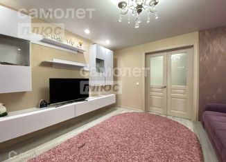 Продается 3-ком. квартира, 64 м2, Курск, улица Радищева, 85