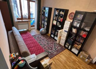 Продажа 2-комнатной квартиры, 41.8 м2, Екатеринбург, улица Испанских Рабочих, 31, улица Испанских Рабочих