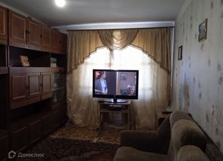 Продается 2-комнатная квартира, 45 м2, Беслан, улица Маркова, 1