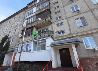 Продам двухкомнатную квартиру, 45 м2, Можга, Свердловский бульвар, 81