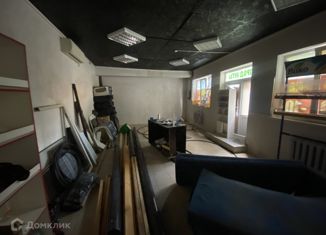 Продам 4-комнатную квартиру, 93.3 м2, Ставрополь, улица Голенева, 68, микрорайон №3