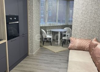 Продаю 4-ком. квартиру, 87.3 м2, Новосибирск, метро Октябрьская, улица Шевченко, 29