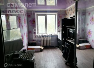 Четырехкомнатная квартира на продажу, 61.5 м2, Астрахань, Советский район, улица Адмирала Нахимова, 107А