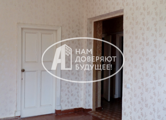 Продается трехкомнатная квартира, 70.5 м2, поселок Углеуральский, улица Чернышевского, 30
