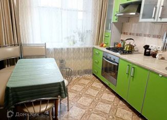 Продажа 3-комнатной квартиры, 70 м2, поселок городского типа Алексеевка, Невская улица, 23
