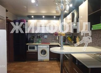 Продажа 2-комнатной квартиры, 73.2 м2, Новосибирск, улица Печатников, 6, улица Печатников