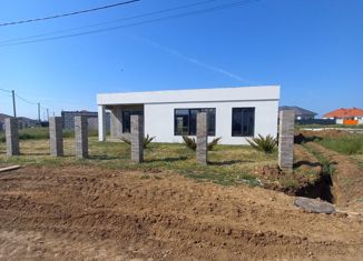 Продается дом, 73 м2, село Уютное, Садовая улица