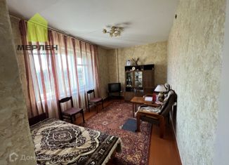 Продаю двухкомнатную квартиру, 41.3 м2, Калужская область, Советская улица, 11