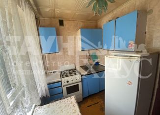 2-ком. квартира в аренду, 47 м2, Балаково, улица Чапаева, 119