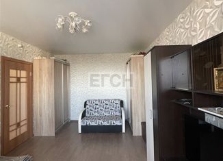 Продам 1-комнатную квартиру, 38 м2, Москва, улица Лётчика Грицевца, 12