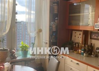 Сдам в аренду трехкомнатную квартиру, 72 м2, Москва, Новогиреевская улица, 24к1, район Перово