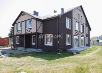 Продам таунхаус, 106 м2, поселок Волочаевское, Центральная улица, 25