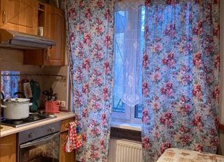 Сдаю комнату, 50 м2, Санкт-Петербург, улица Подвойского, 31к2, улица Подвойского