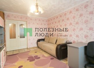 3-ком. квартира на продажу, 58 м2, село Новокиевский Увал, улица 40 лет Победы, 5