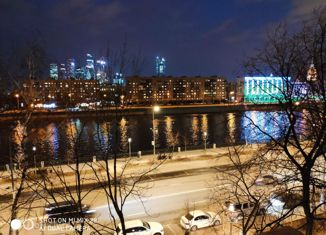 Сдам в аренду 2-комнатную квартиру, 54 м2, Москва, Саввинская набережная, 3, метро Киевская