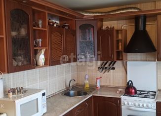 Продам 3-ком. квартиру, 71 м2, деревня Кощино, улица Калинина, 7