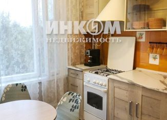 Сдаю 3-ком. квартиру, 59 м2, Москва, Чертановская улица, 39к2