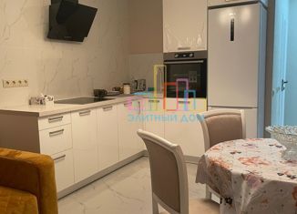 Сдам 2-комнатную квартиру, 40 м2, Москва, улица Верхние Поля, 32к1, ЖК Тополя