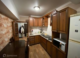 Продажа 1-ком. квартиры, 40 м2, Ставропольский край, улица Космонавтов, 2