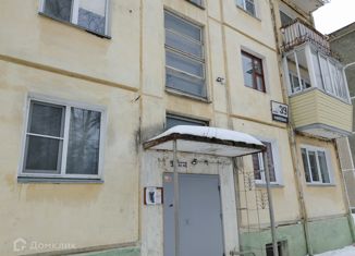 Продается однокомнатная квартира, 30.7 м2, Озёрск, Набережная улица, 39