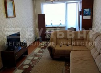 Сдается в аренду 3-комнатная квартира, 60 м2, Калуга, Окружная улица, 6