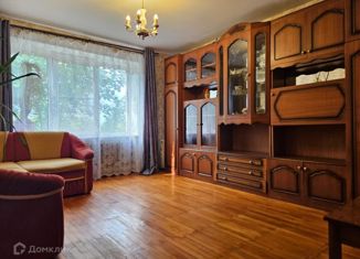 2-ком. квартира на продажу, 47.9 м2, посёлок городского типа имени Морозова, улица Мира, 2