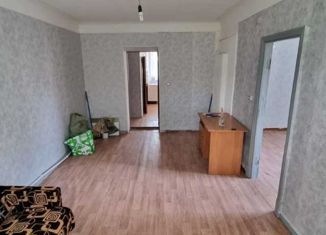 Продажа 3-комнатной квартиры, 64.6 м2, посёлок Кикерино, Гатчинское шоссе, 21