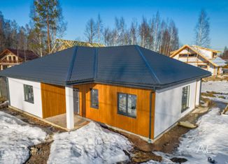 Продаю дом, 180 м2, коттеджный поселок Синицыно, Озёрный переулок