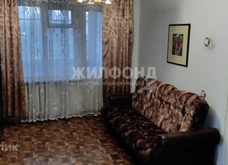 Сдается 4-комнатная квартира, 73 м2, Новосибирская область, улица Танкистов, 21