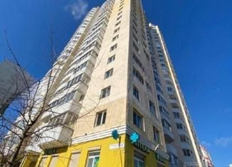 Сдается трехкомнатная квартира, 80 м2, Санкт-Петербург, Окуловская улица, 8