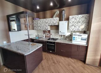 Аренда 2-ком. квартиры, 62 м2, Ессентуки, улица Шмидта, 76 А