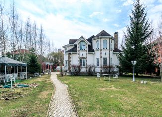 Продам дом, 300 м2, Одинцово, улица Маршала Жукова