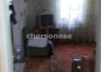 Продам 4-комнатную квартиру, 73 м2, посёлок городского типа Куйбышево, улица Мичурина, 14