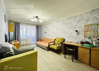 Продажа 4-комнатной квартиры, 85.5 м2, Севастополь, улица Героев Бреста, 19