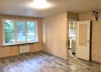 1-комнатная квартира на продажу, 33.2 м2, Волжский, улица Свердлова, 11