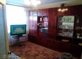 Продам двухкомнатную квартиру, 54.1 м2, станица Петровская, улица Володарского, 5