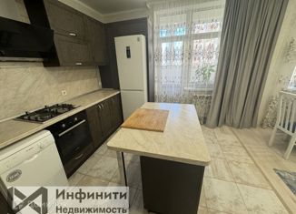 Продажа трехкомнатной квартиры, 77.4 м2, Ставропольский край, улица Рогожникова, 17