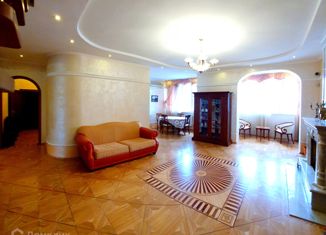 Продам пятикомнатную квартиру, 200 м2, Курск, улица Карла Маркса, 72к15