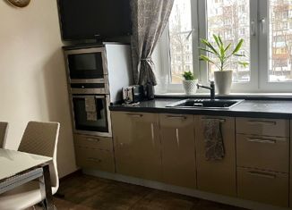 Продажа 4-комнатной квартиры, 95 м2, Москва, улица Свободы, 93, СЗАО