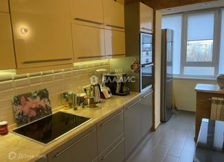 Продается двухкомнатная квартира, 58.8 м2, Москва, улица Шолохова, 30, улица Шолохова