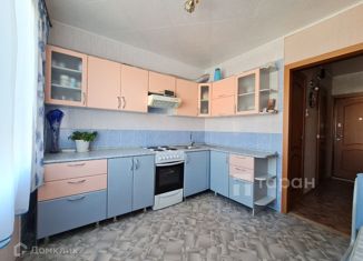 Продаю однокомнатную квартиру, 33.4 м2, Челябинск, улица Косарева, 52, Калининский район