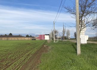 Продаю земельный участок, 6 сот., поселок городского типа Новофёдоровка, Центральная площадь