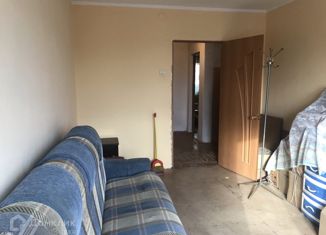 Продается 4-комнатная квартира, 79.4 м2, Беслан, улица Мира, 12