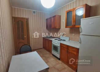 Сдам 1-комнатную квартиру, 39 м2, Москва, Никулинская улица, 6к1, район Тропарёво-Никулино