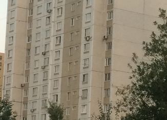 Продам 3-ком. квартиру, 75 м2, Москва, улица Генерала Белобородова, 14, улица Генерала Белобородова
