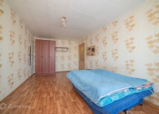 Продается 1-ком. квартира, 32.3 м2, Екатеринбург, Солнечная улица, 23, Солнечная улица