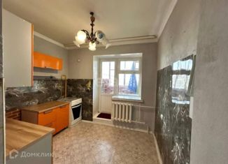 Продается трехкомнатная квартира, 72.8 м2, Якутск, улица Курнатовского, 2/1, Гагаринский округ