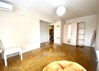 Продаю 1-комнатную квартиру, 32 м2, Москва, улица Плеханова, 21, улица Плеханова