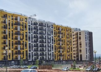 Продается 3-комнатная квартира, 70.4 м2, село Первомайский, ЖК Город Оружейников, улица Строителя Николая Шишкина, 4/2
