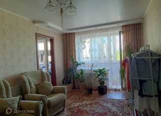 Трехкомнатная квартира на продажу, 53 м2, Саратов, Весенняя улица, 4